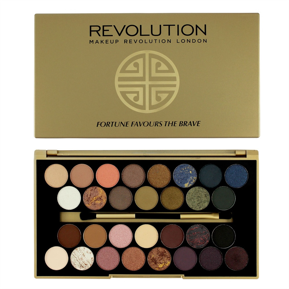 Палетка теней 30 Eyeshadow Palette Fortune Favours The Brave REVOLUTION