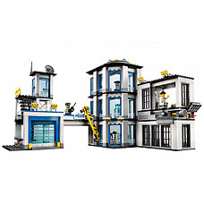 Lego City Полицейский участок 60141, фото 3