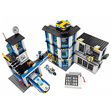 Lego City Полицейский участок 60141, фото 2
