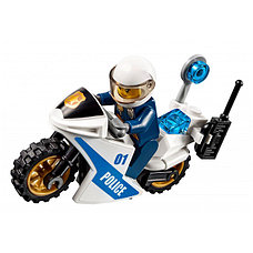 Lego City Побег на буксировщике 60137, фото 2