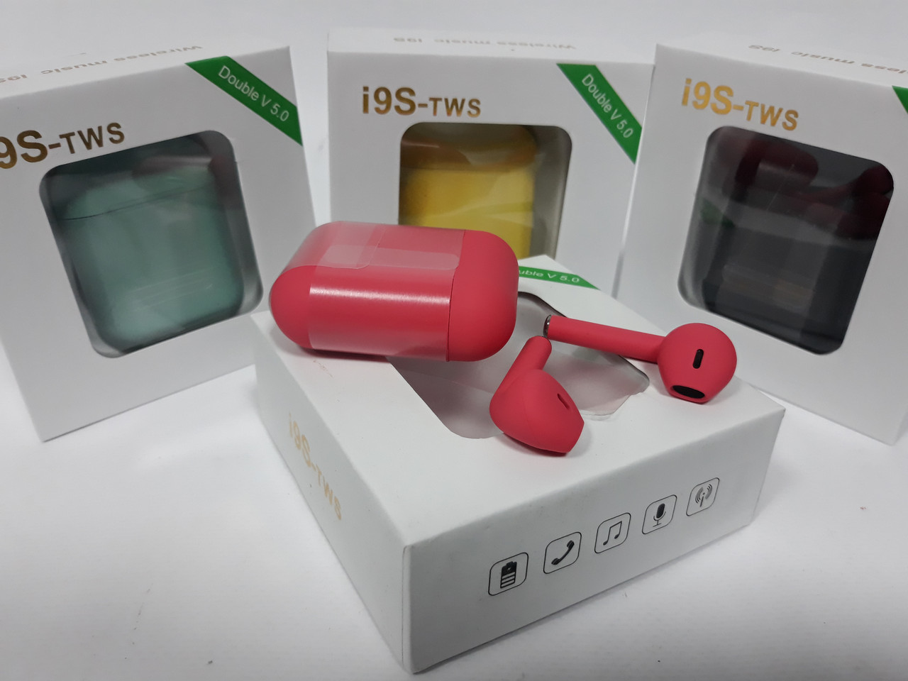 Беспроводные наушники i9s TWS Bluetooth 4 цвета - фото 1 - id-p111248729