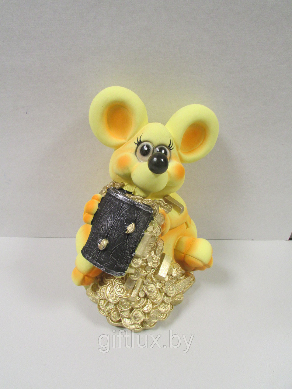 Мышь на деньгах Сувенир-копилка, гипс, 20*17 см - фото 1 - id-p111445353