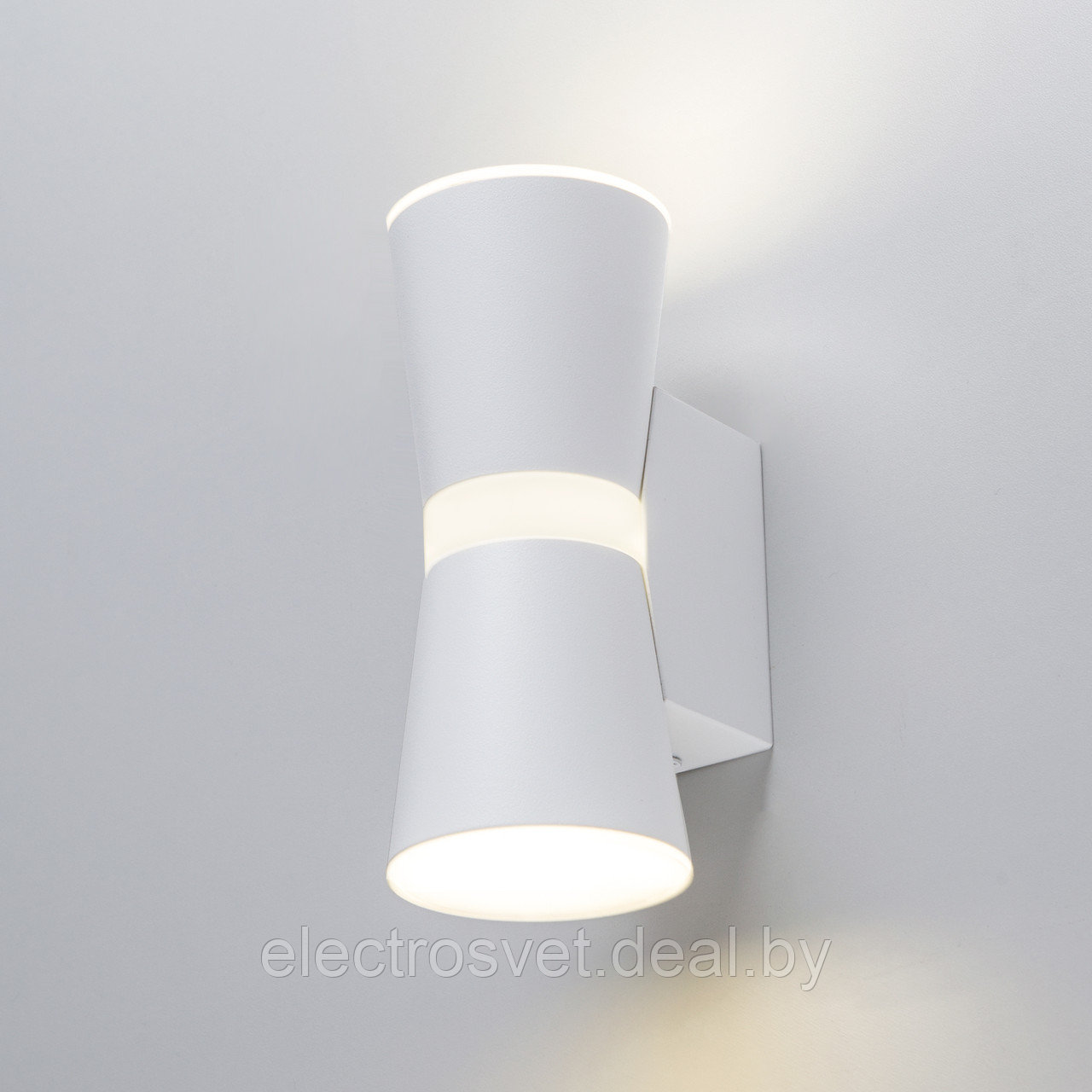 Viare LED белый настенный светодиодный светильник - фото 1 - id-p111447994