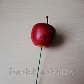 Яблоко на проволочке ,d 45 мм.