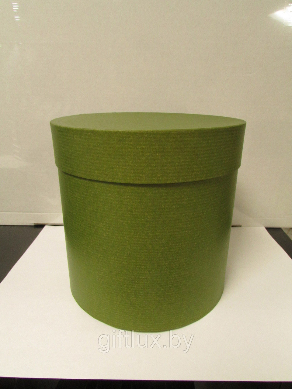 Коробка подарочная круглая "Однотон",15*15 см темно-зеленый