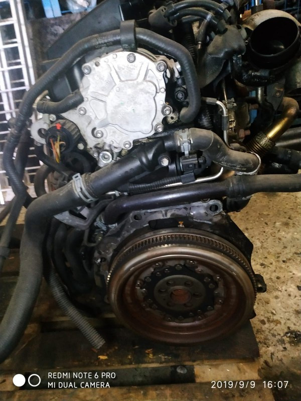 BLS - Двигатель Volkswagen TOURAN (1T1, 1T2) - фото 1 - id-p111782008