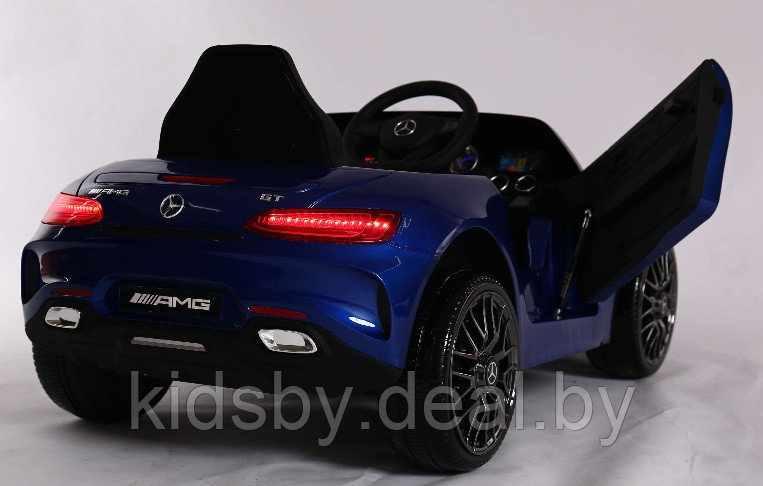 Детский электромобиль RiverToys Mercedes-Benz AMG GT O008OO (синий) автокраска глянец лицензия - фото 4 - id-p109520744