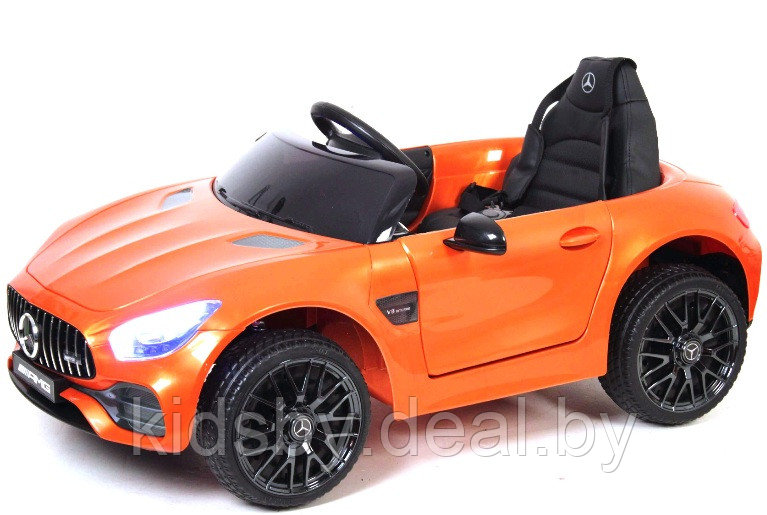 Детский электромобиль RiverToys Mercedes-Benz AMG GT O008OO (оранжевый) лицензия - фото 1 - id-p109520747