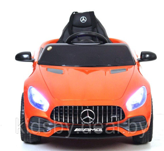 Детский электромобиль RiverToys Mercedes-Benz AMG GT O008OO (оранжевый) лицензия - фото 2 - id-p109520747