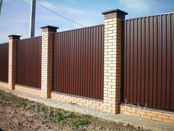 Забор из металлопрофиля - фото 1 - id-p6559573