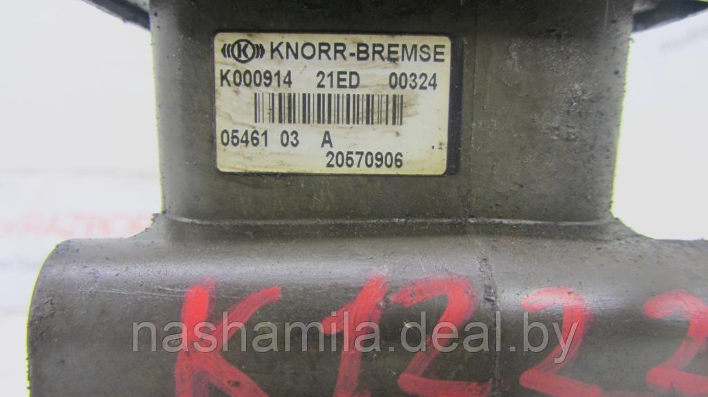 Кран модулятор тормозов передний ebs Volvo FH12 - фото 2 - id-p112933961