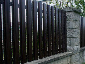 Забор из металлического штакетника (односторонний штакетник/односторонняя зашивка) высота 1,2м, фото 2