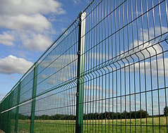 Забор под ключ из сварных панелей в полимерном покрытии(евроограждение, 3D панели) 1,7 м