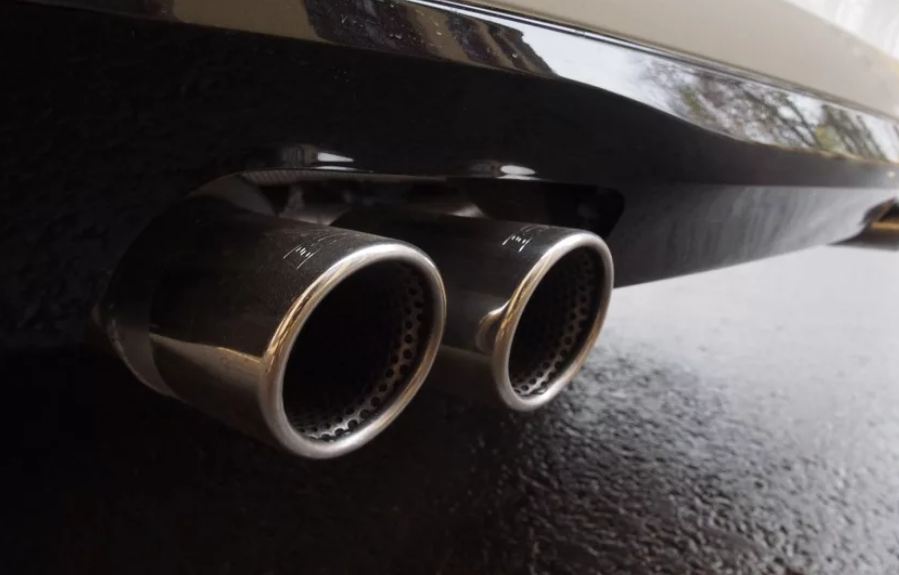 Насадки на глушитель Audi A8 D2