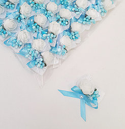Цветочки для друзей и гостей голубые на свадьбу