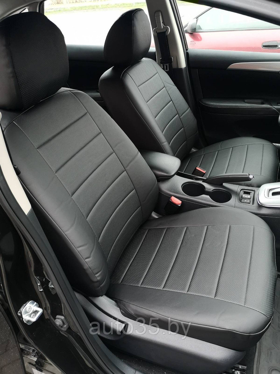 Автомобильные модельные чехлы Nissan Sentra 2014-