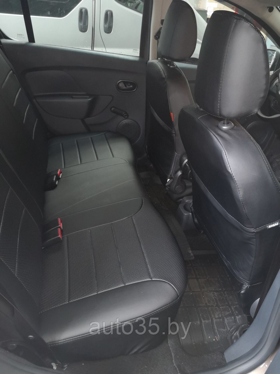 Автомобильные модельные чехлы Renault Sandero Stepway 2014- - фото 2 - id-p113231206