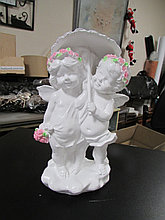 Сувенир Ангелы "Под зонтом",гипс 15*22 см