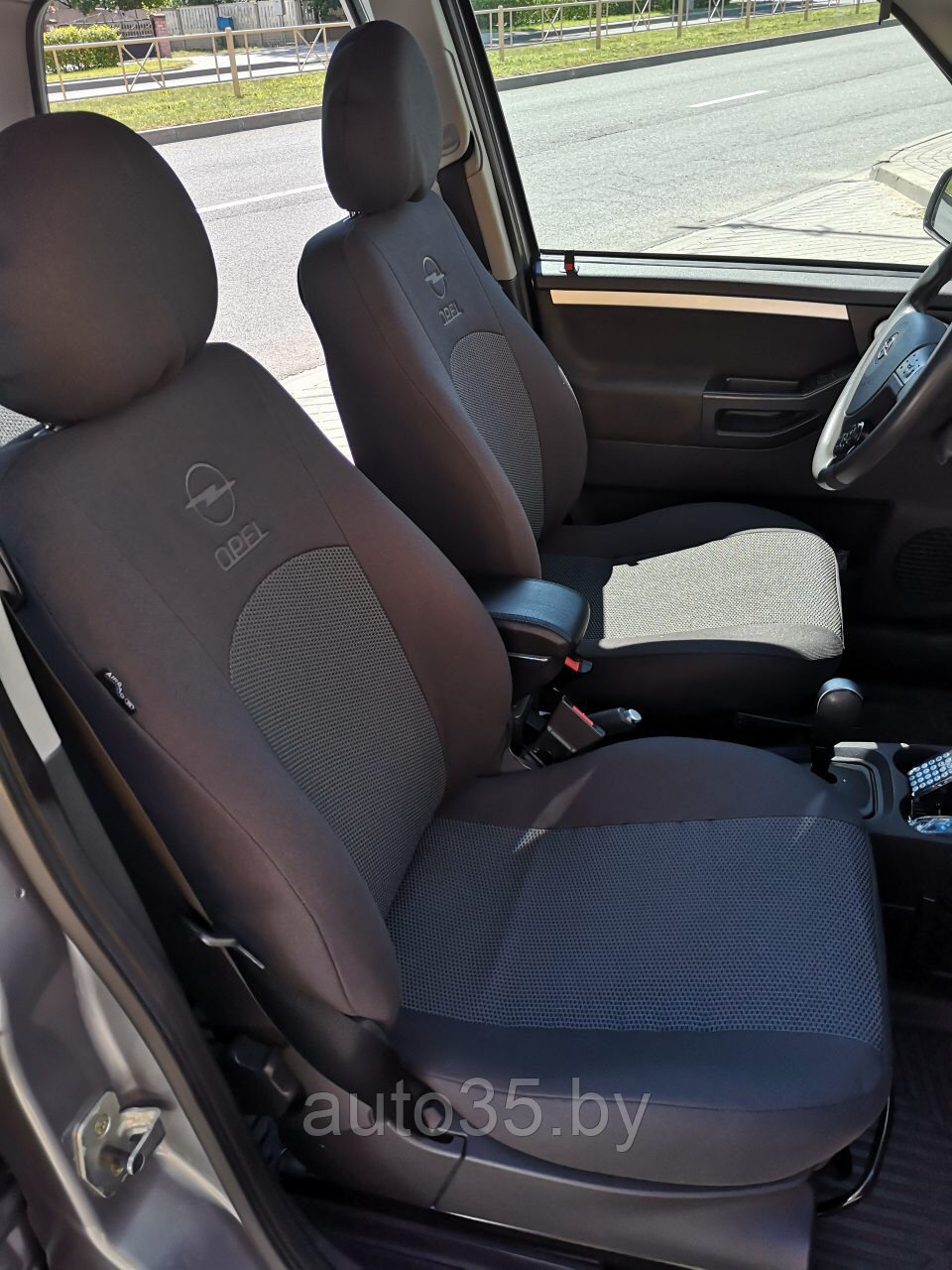 Автомобильные модельные чехлы Opel Meriva A 20003-2010