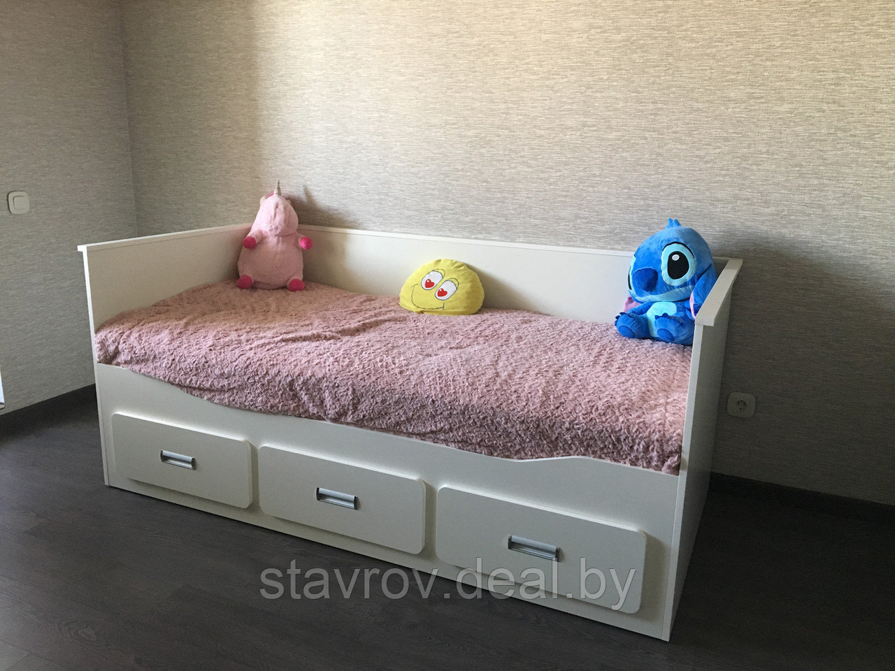Кровать в розовых тонах из дсп ламинирование - фото 2 - id-p113463680