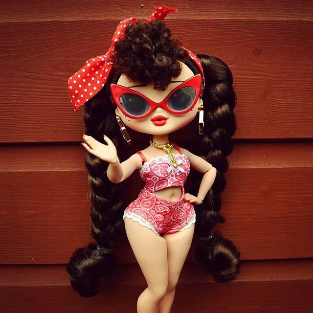 Кукла Lol OMG Fashion Doll Busy BB (дефект упаковки) - фото 3 - id-p113750623