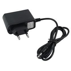 Адаптер питания SDK-0302 INPUT 220V OUTPUT 5V 1000mA