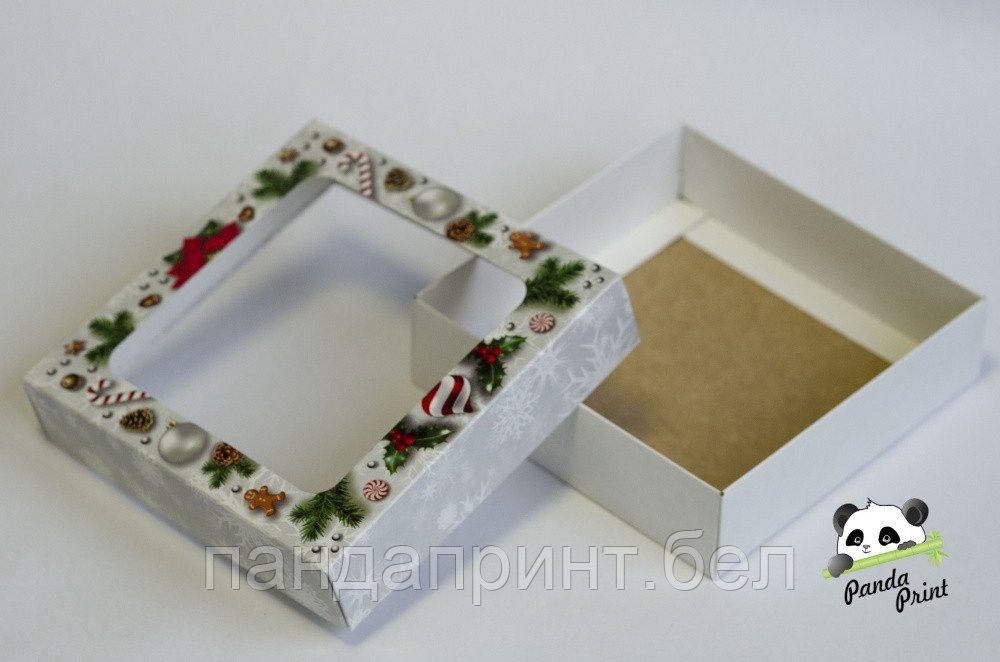 Коробка с прозрачным окном 100х100х30 Новогодняя (белое дно)