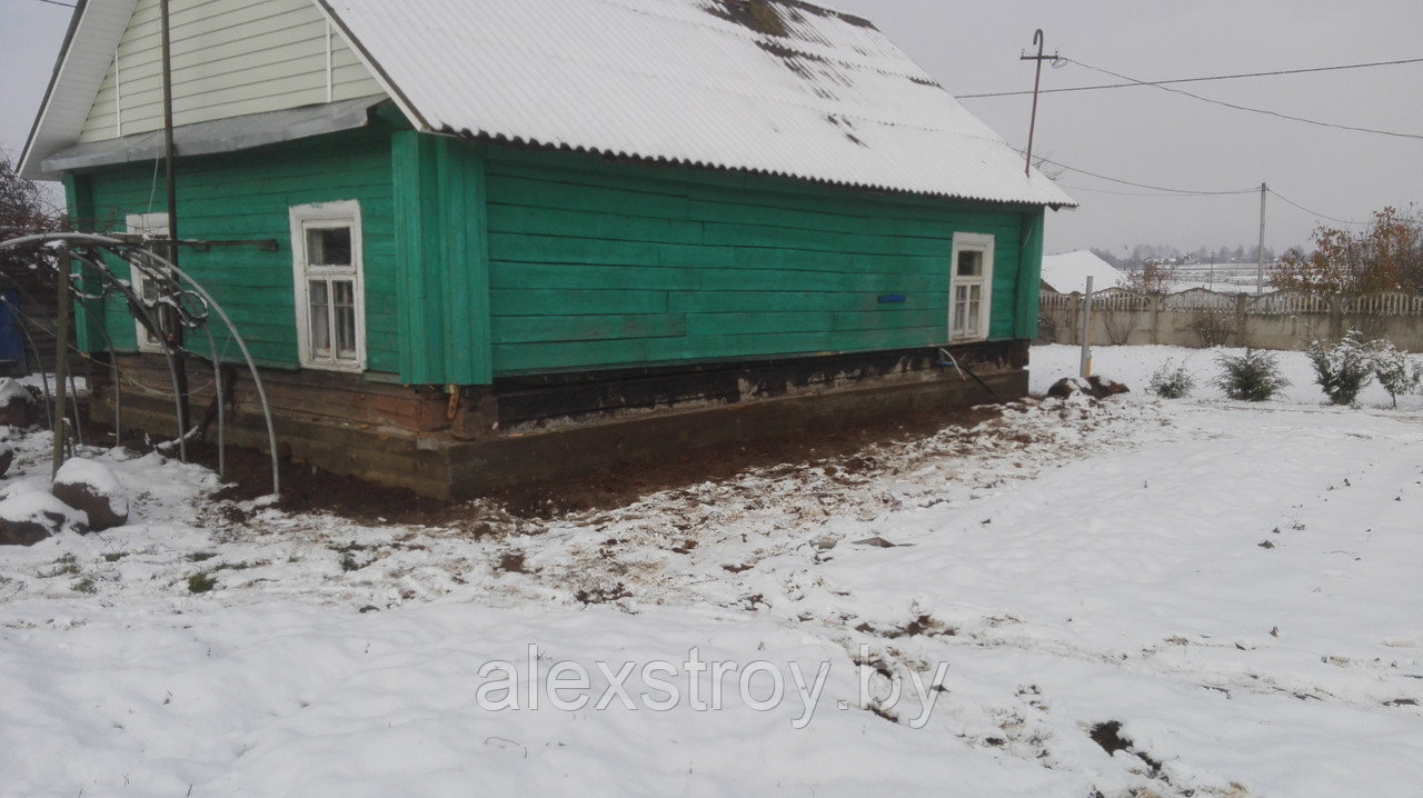 Замена нижних венцов деревянного дома