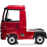 Детский электромобиль RiverToys Mercedes-Benz Actros 4WD HL358 (вишневый глянец) Лицензия, фото 3