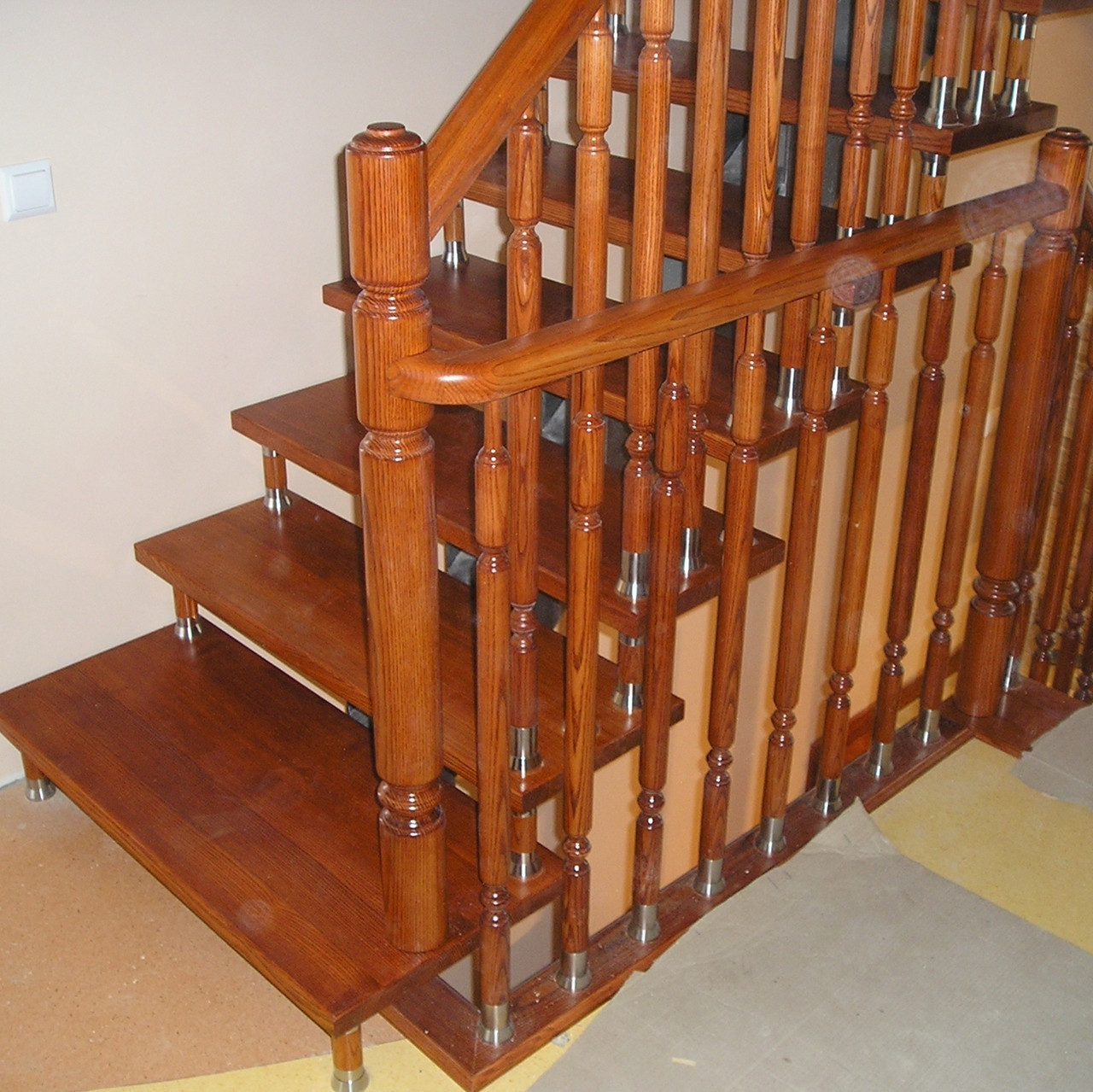 Лестница в деревянный дом - фото 4 - id-p6682446