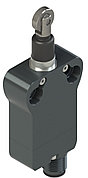 NB L110BE-SMK Pizzato Elettrica Модульный выключатель со встроенным разъемом с роликовым штоком с резиновой прокладкой