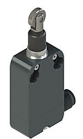 NA B110BE-DMKT6 Pizzato Elettrica Модульный выключатель со встроенным разъемом с роликовым штоком с резиновой прокладкой