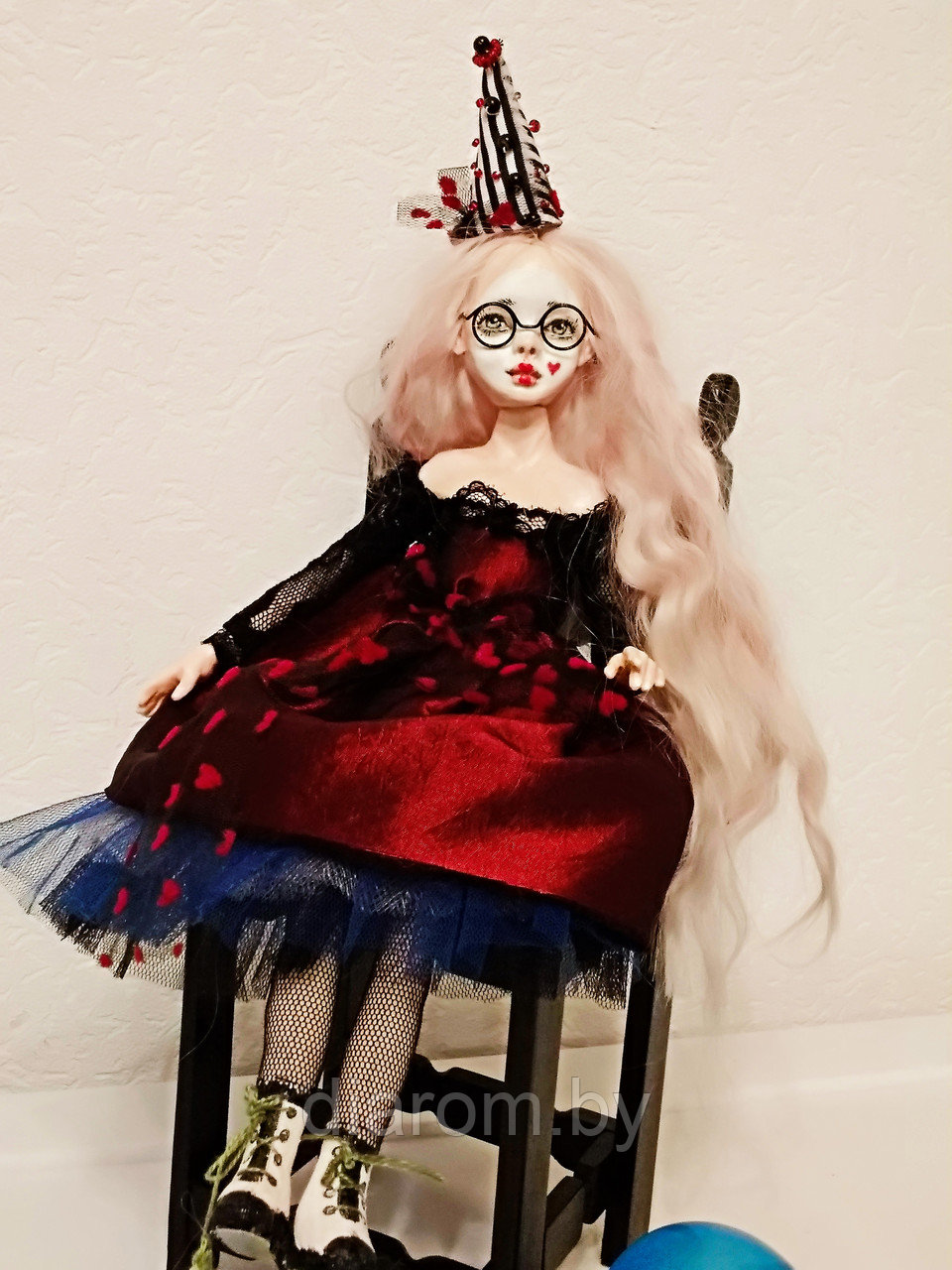 Коллекционная кукла Эмили - фото 4 - id-p114441576