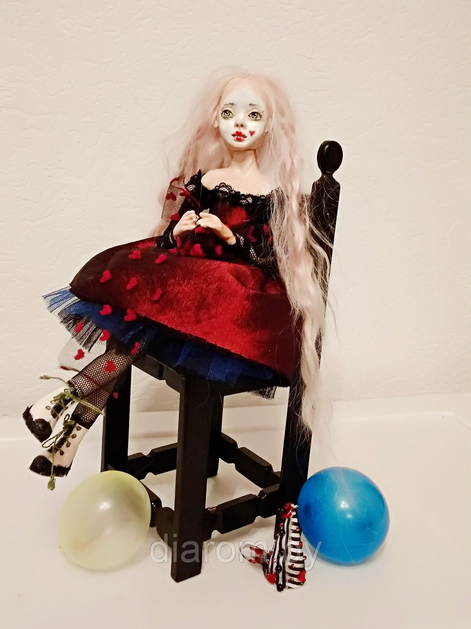 Коллекционная кукла Эмили - фото 7 - id-p114441576