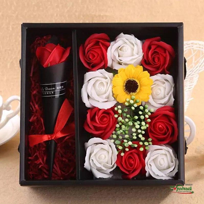 Розы из мыла в подарочной коробке с подсветкой - фото 4 - id-p114771880
