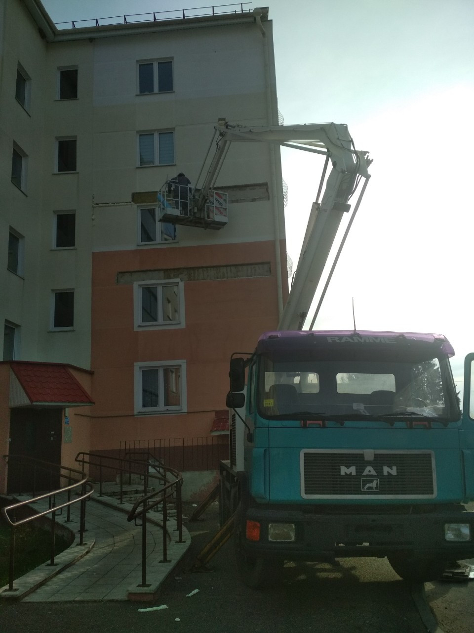 Аренда автовышки 18 м - фото 2 - id-p114785652