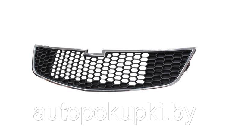 Решетка радиатора нижняя Шевроле Круз/  Chevrolet Cruze 2009-2013,  96981093