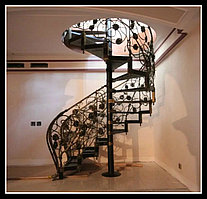 Винтовая лестница металлическая модель 14