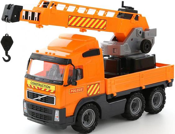 "Volvo", автомобиль-кран с поворотной платформой (в сеточке), фото 2