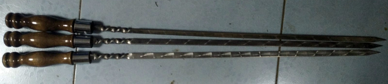 Кованные шампура с деревянной ручкой 50 см - фото 1 - id-p115422719