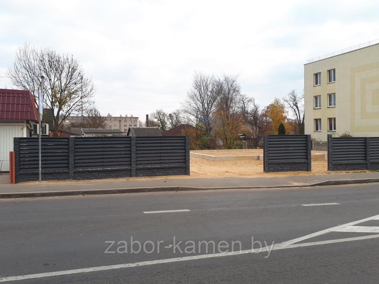 Забор бетонный односторонний Шале серый (1 панель, столб 1,6 метра) - фото 3 - id-p115555219