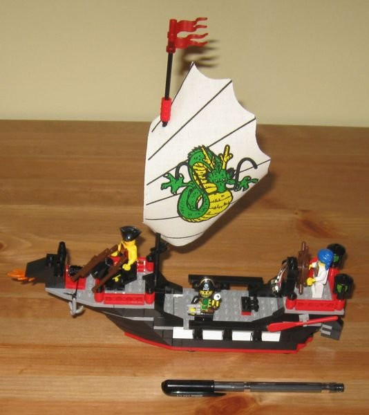 Brick 301(211 деталей) пиратский коракбль - фото 2 - id-p6814634