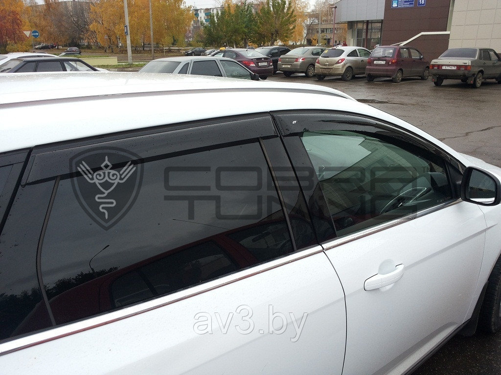 Ветровики Ford Focus 3 Wagon универсал с 2011- / Форд Фокус 3 Вагон (Cobra Tuning) - фото 2 - id-p60447289