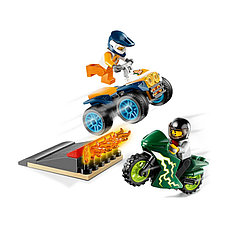 Конструктор ЛЕГО Город Turbo Wheels Команда каскадёров 60255 LEGO City, фото 2