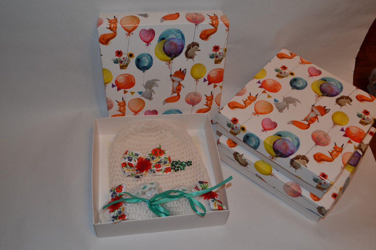 Пинетки и шапочка для малышки в подарочной коробке - фото 3 - id-p116009523