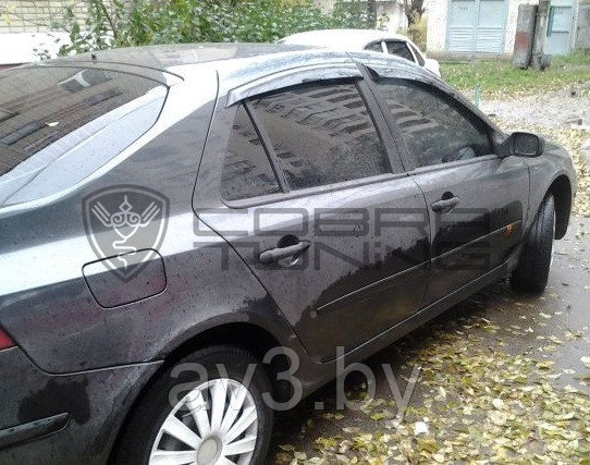 Ветровики Renault Laguna 2 2001-2007/ Рено Лагуна (Cobra Tuning) - фото 1 - id-p60448161