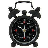 Часы будильник очень маленький черный