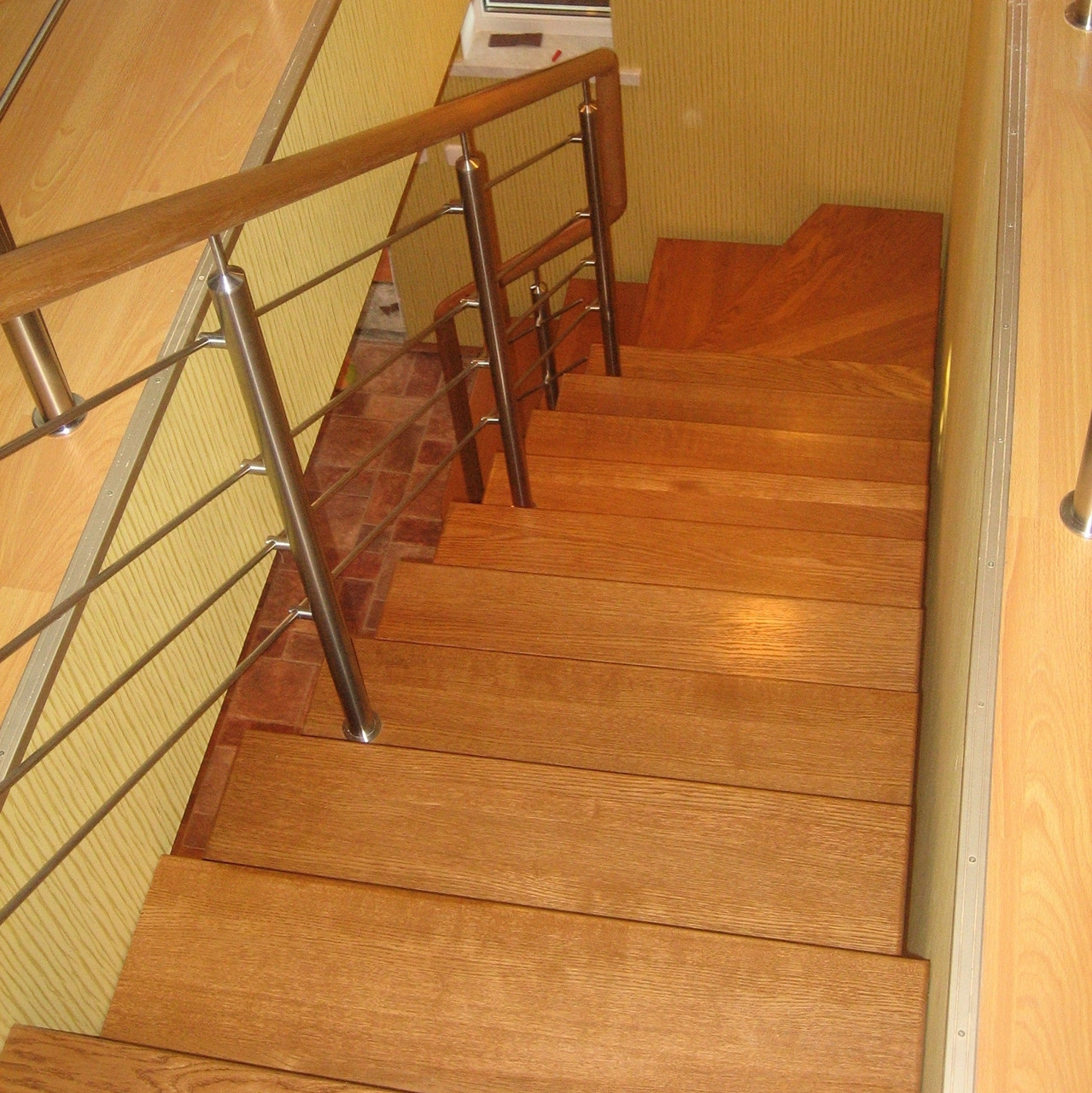 Деревянная лестница из дуба - фото 6 - id-p4145214
