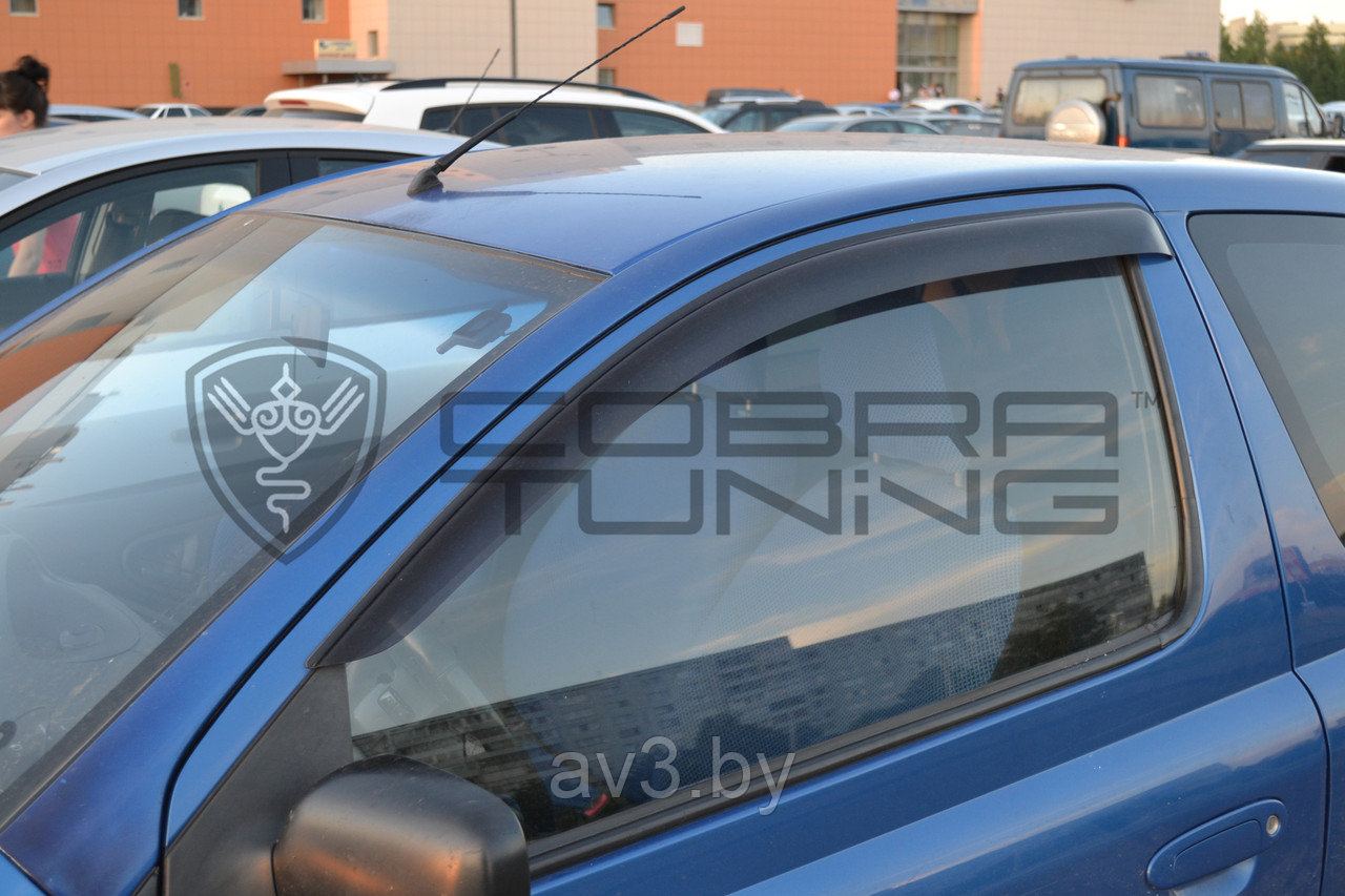 Ветровики Toyota Yaris/Vits 1 3d 1998-2005/Echo 3d 1999-2005 / Тоета Ярис (Cobra Tuning) - фото 1 - id-p60448453