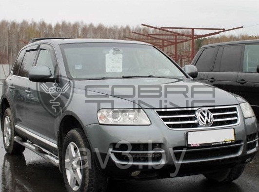 Ветровики Volkswagen Touareg 1 2003-2007; 2007 / Фольксваген Туарег 1 (Cobra Tuning) - фото 2 - id-p60448618